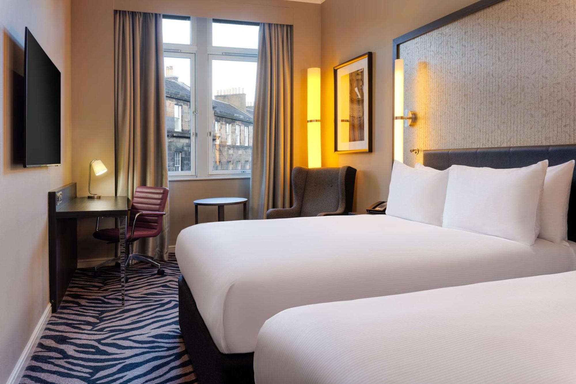 Doubletree By Hilton Edinburgh City Centre — Photos 3